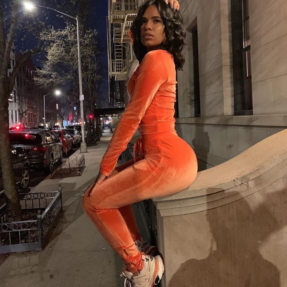 DIAFORA Hera Velour Sweatsuit